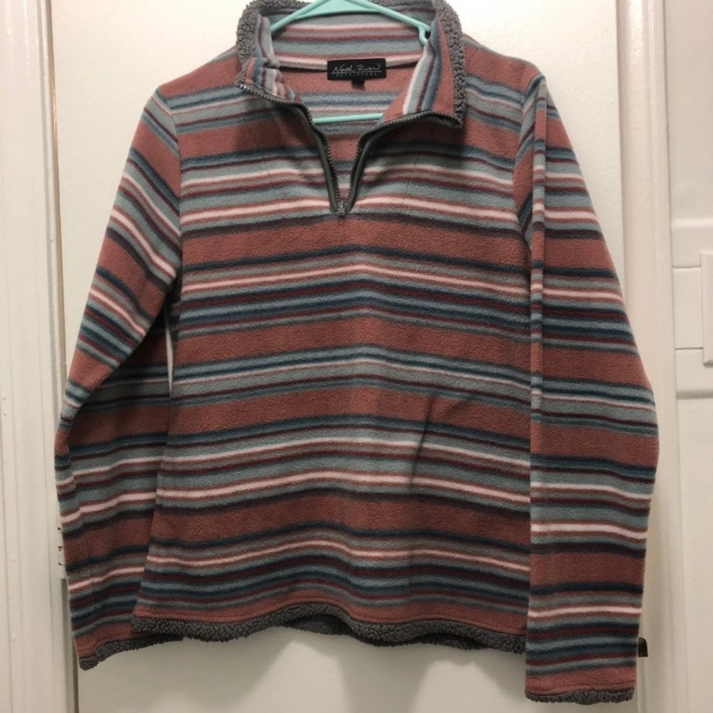 Women’s Fleece Pullover